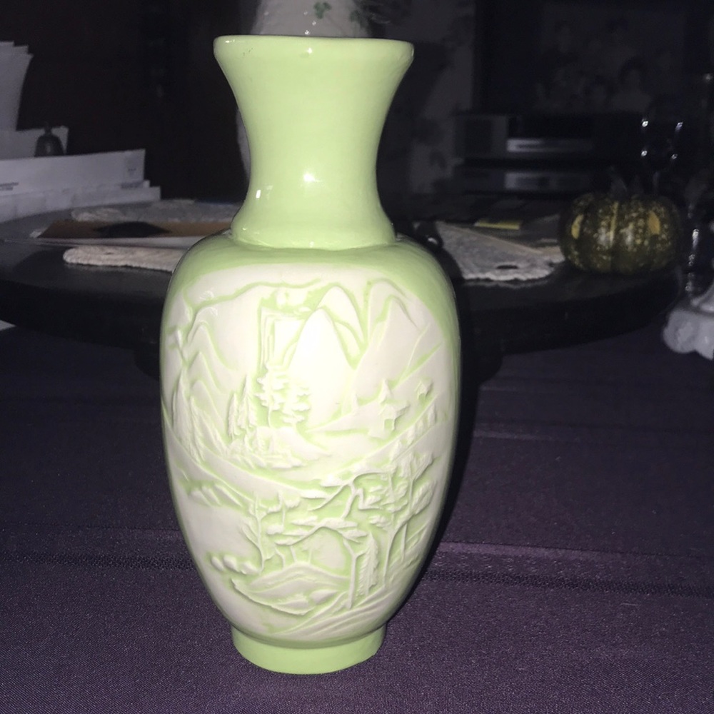 Light green white woodsy scenery vase vintage